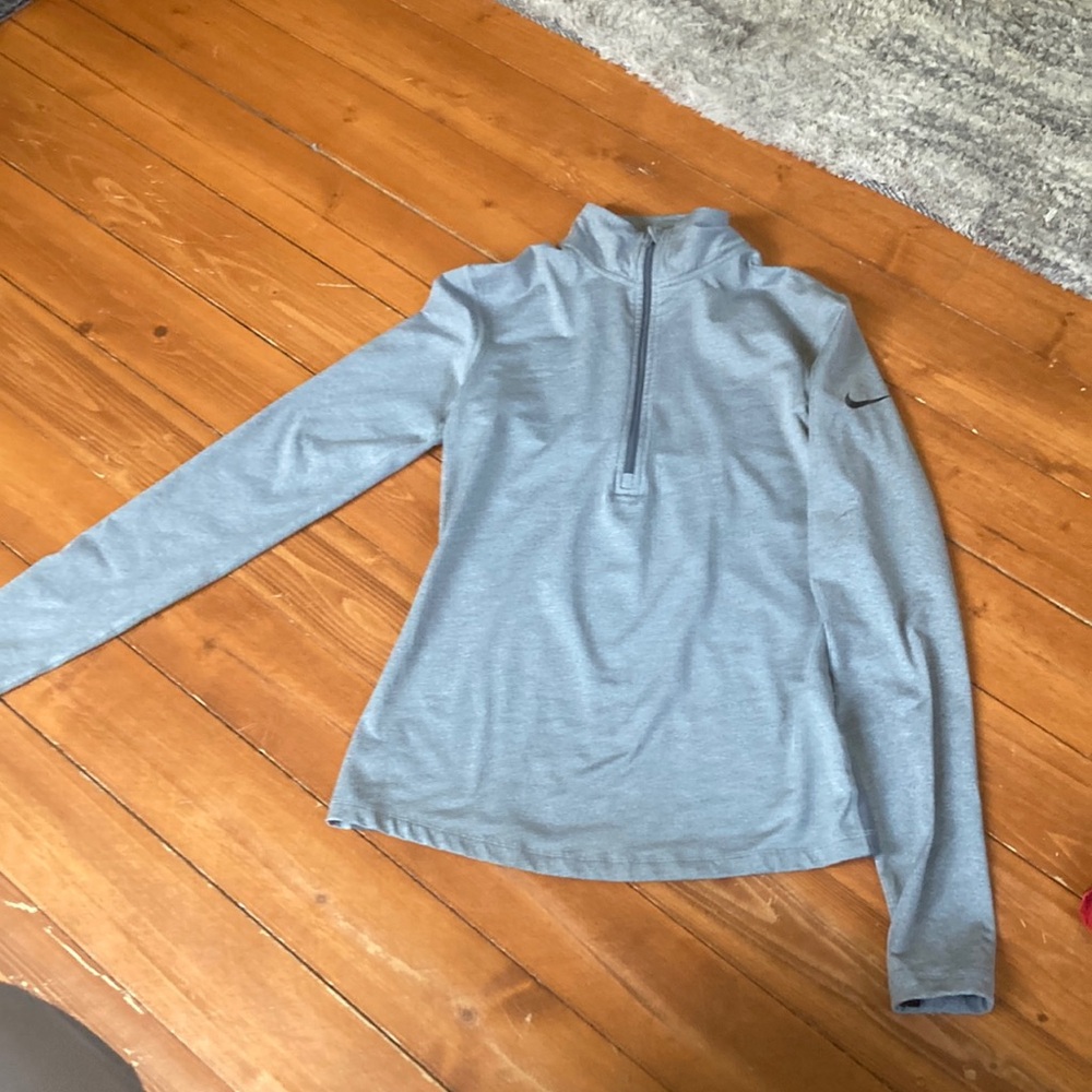 NWOT Nike pro dry fit athletic long sleeve
